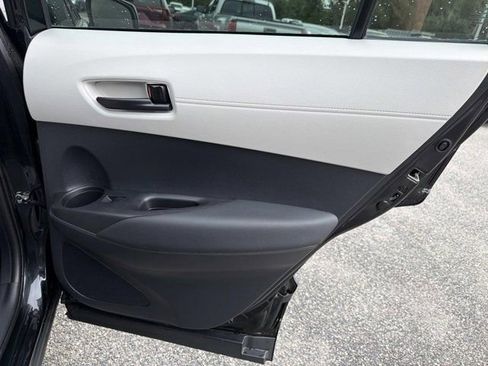 Certified 2025 Toyota Corolla Cross L FWD image 18