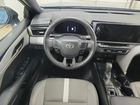 Used 2025 Toyota Camry SE w/ Multimedia Upgrade Package FWD image 12