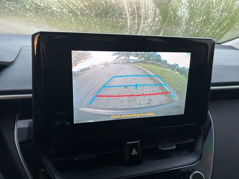 Used 2024 Toyota Corolla LE image 24