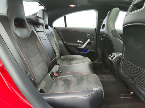 Used 2021 Mercedes-Benz CLA 250 4MATIC image 35