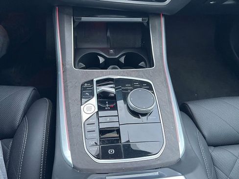 Used 2024 BMW X5 xDrive40i image 19