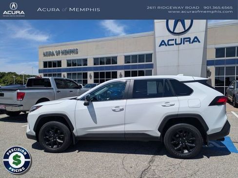 Used 2025 Toyota RAV4 LE FWD image 3