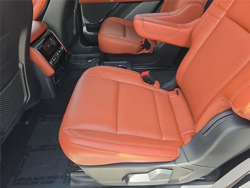 Certified 2025 Lincoln Aviator Reserve w/ Jet Appearance Package RWD image 17