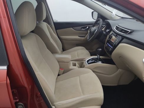 Used 2016 Nissan Rogue SV FWD image 21