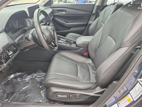 Used 2025 Honda Accord EX-L image 11