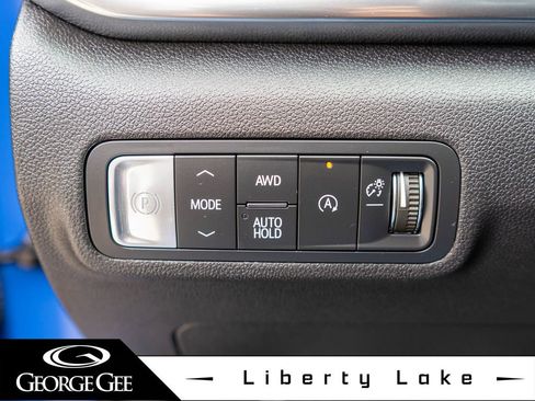 New 2026 GMC Terrain Elevation w/ Elevation Premium Package image 17