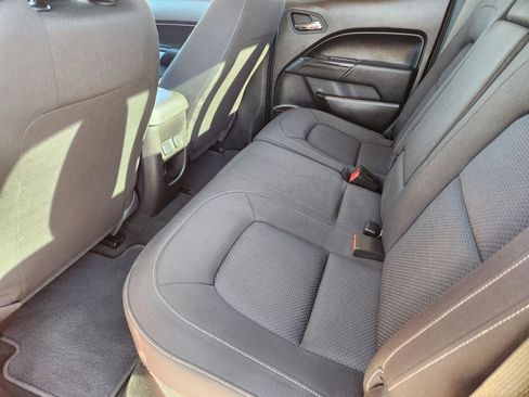 Used 2016 Chevrolet Colorado LT w/ LT Convenience Package image 29