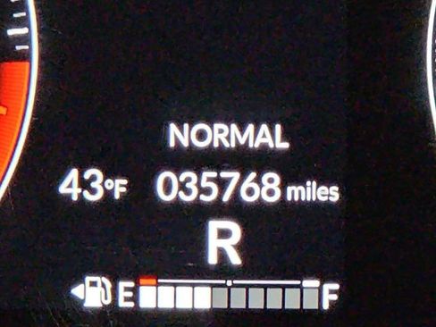 Used 2024 Honda HR-V EX-L image 13