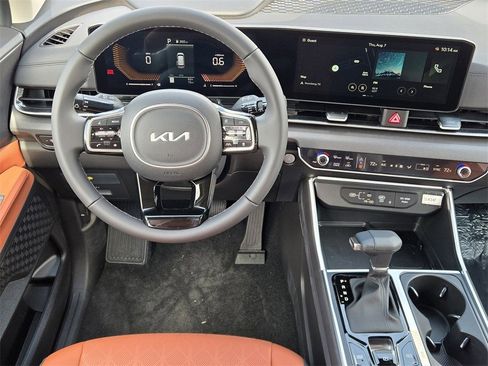 New 2026 Kia Carnival EX image 20