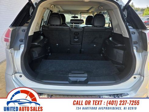 Used 2015 Nissan Rogue SL w/ SL Premium Package image 11