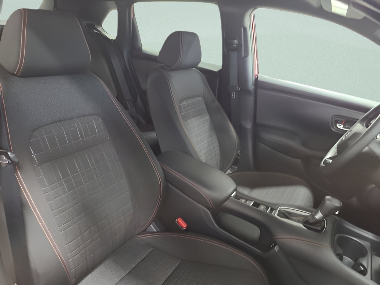 Certified 2024 Honda HR-V Sport image 13