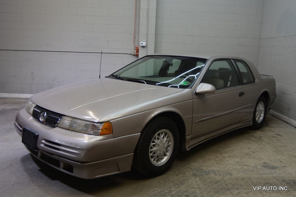 Used 1994 Mercury Cougar XR7 RWD image 2