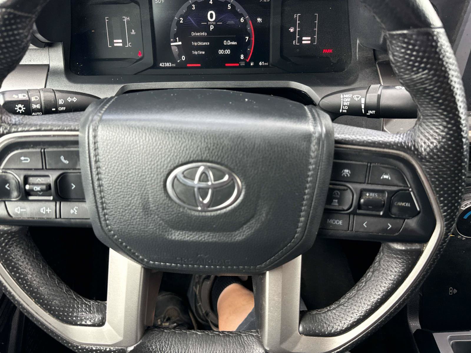 Used 2024 Toyota Tacoma SR5 AWD/4WD image 27