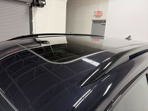 New 2026 Volkswagen Tiguan SE R-Line image 11