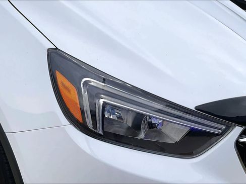 Used 2020 Buick Encore Preferred image 26