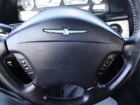 Used 2004 Ford Thunderbird image 16