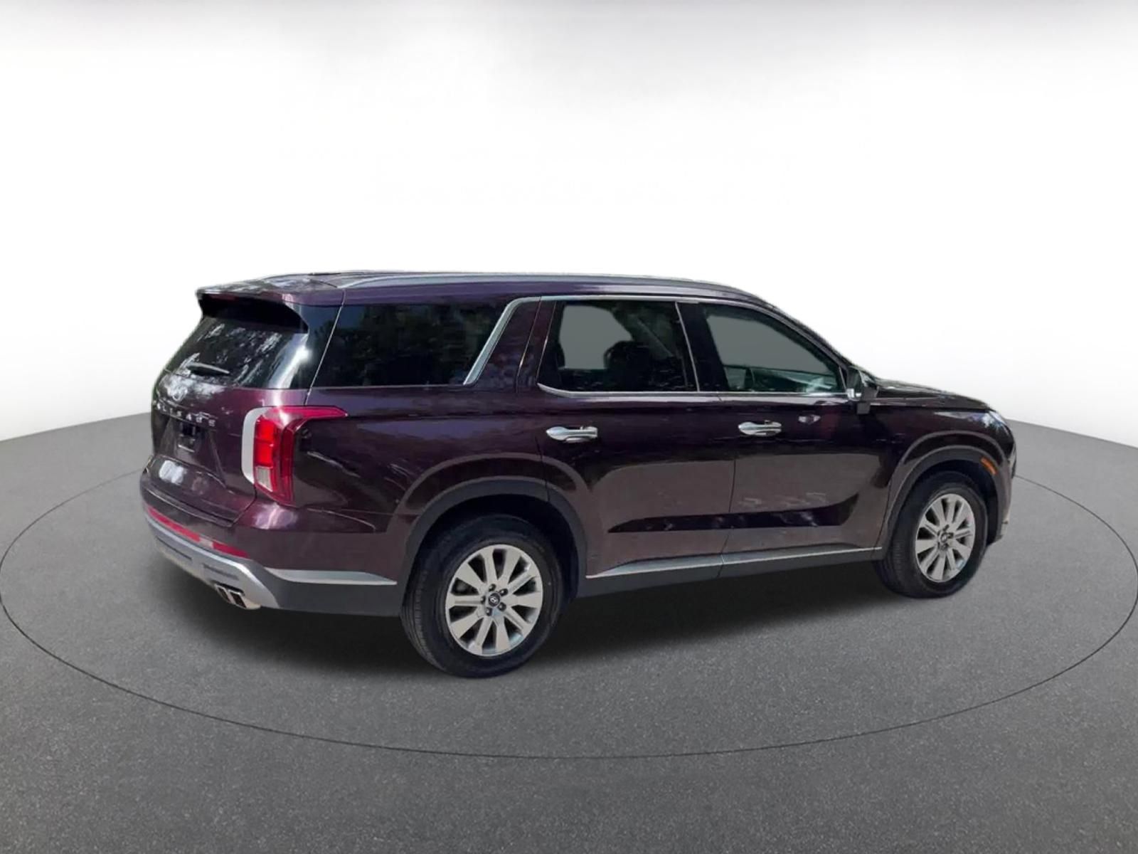 Used 2024 Hyundai Palisade SEL FWD image 13