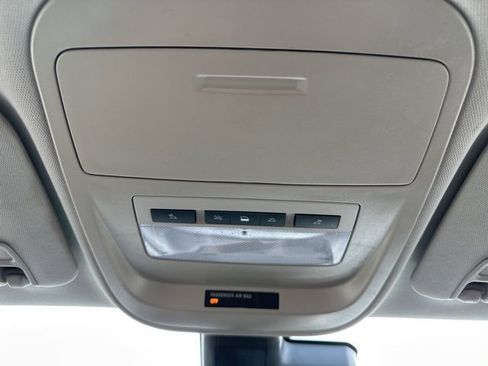 Used 2021 Chevrolet Colorado LT w/ Fleet Safety Package image 22