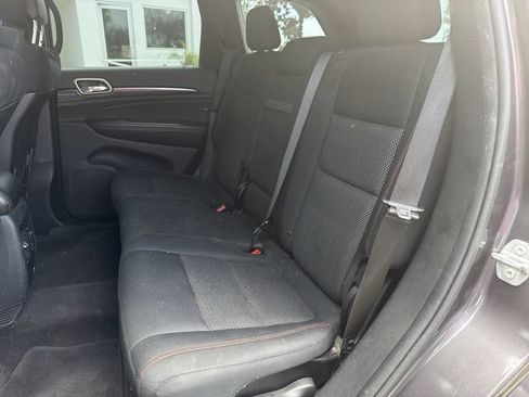 Used 2016 Jeep Grand Cherokee Laredo 75th Anniversary RWD image 6