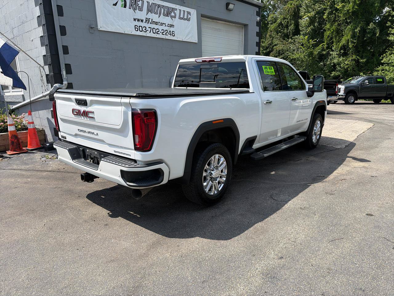 Used 2022 GMC Sierra 2500 Denali AWD/4WD image 7