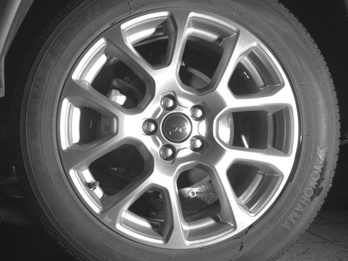 Used 2025 Jeep Compass Limited image 14