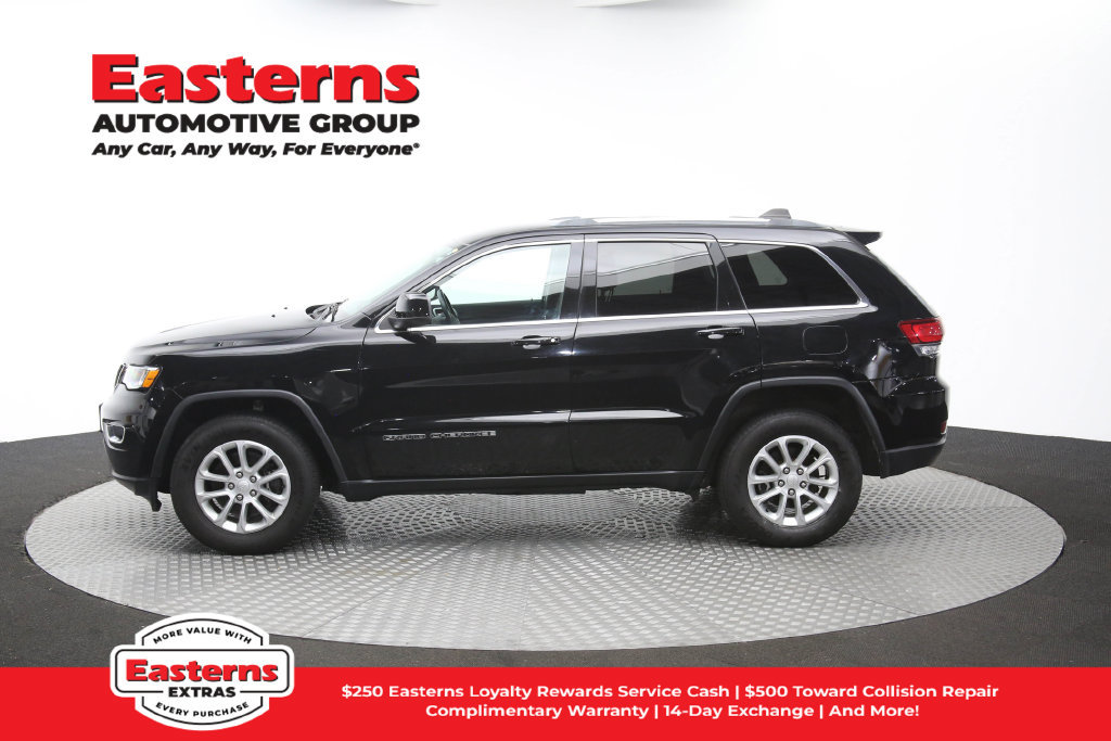 Used 2021 Jeep Grand Cherokee Laredo AWD/4WD image 63
