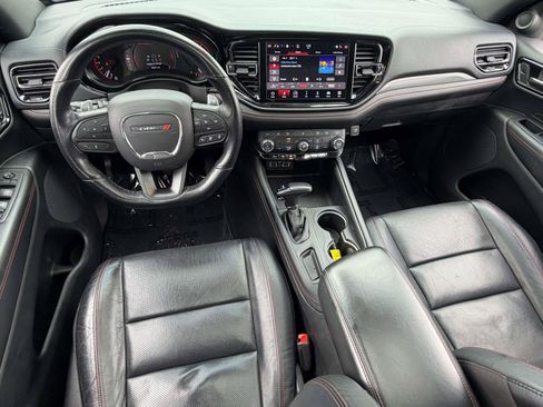 Used 2024 Dodge Durango GT RWD image 9