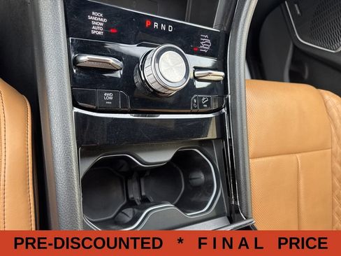 Used 2023 Jeep Grand Cherokee L Summit w/ Advanced Protech Group IV AWD/4WD image 36