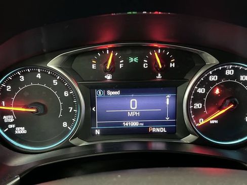 Used 2019 Chevrolet Equinox LT AWD/4WD image 12