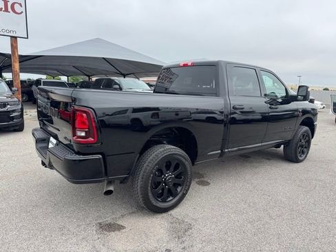 Certified 2026 RAM 2500 Big Horn AWD/4WD image 6