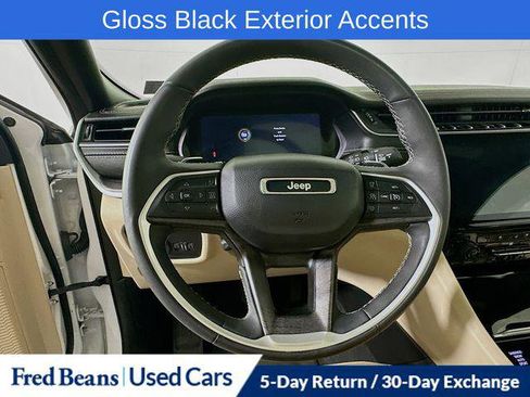 Certified 2023 Jeep Grand Cherokee L Limited w/ Luxury Tech Group II AWD/4WD image 12