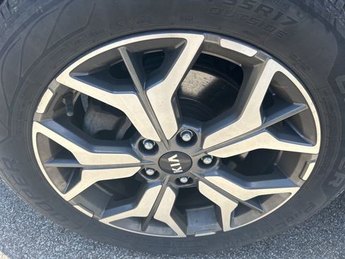 Used 2021 Kia Seltos EX AWD/4WD image 4