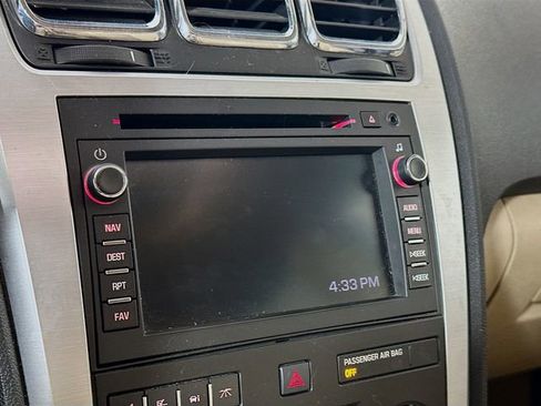 Used 2010 GMC Acadia SLT image 14