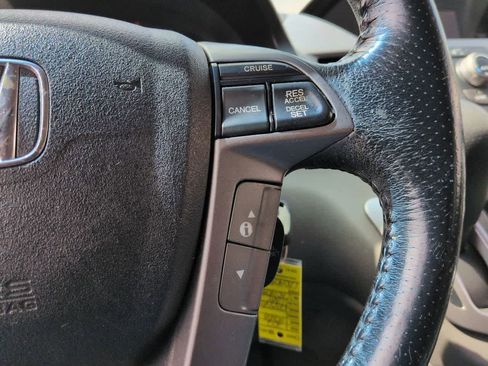 Used 2012 Honda Odyssey Touring Elite image 26
