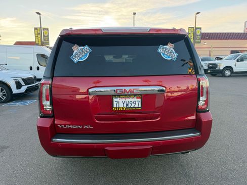 Used 2015 GMC Yukon XL Denali w/ Open Road Package image 4