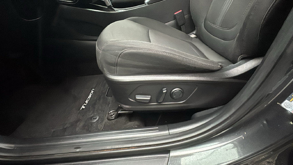 Used 2023 Hyundai Tucson SEL FWD image 10