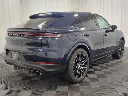 New 2025 Porsche Cayenne Coupe image 7