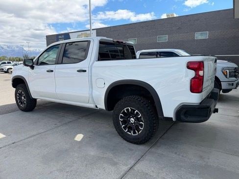 Used 2026 Chevrolet Silverado 1500 ZR2 image 2