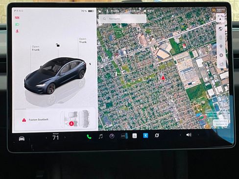 Used 2024 Tesla Model 3 Performance image 32