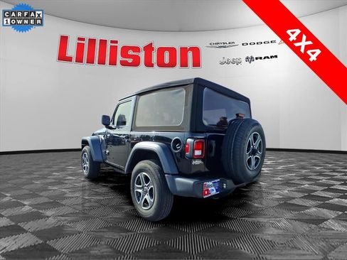 Used 2023 Jeep Wrangler Sport S image 5