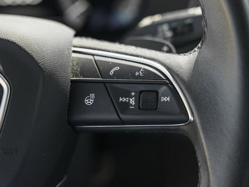 Used 2021 Audi Q5 e Premium Plus image 18