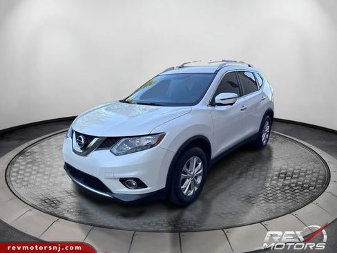 Used 2016 Nissan Rogue SV w/ SV Premium Package AWD/4WD image 1