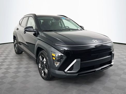 Certified 2025 Hyundai Kona SEL image 3