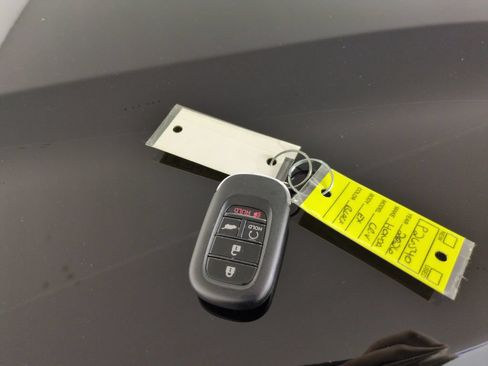 Certified 2026 Honda CR-V EX image 32
