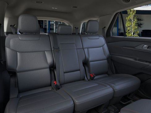 New 2026 Ford Explorer Active RWD image 11