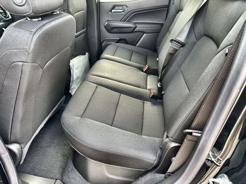 New 2026 GMC Canyon Elevation w/ Convenience Package image 16