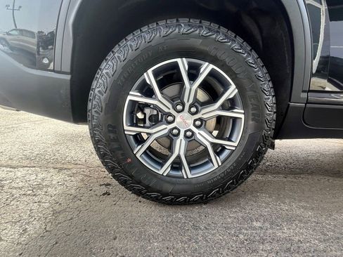 Used 2026 GMC Acadia AT4 w/ Super Cruise Package image 30