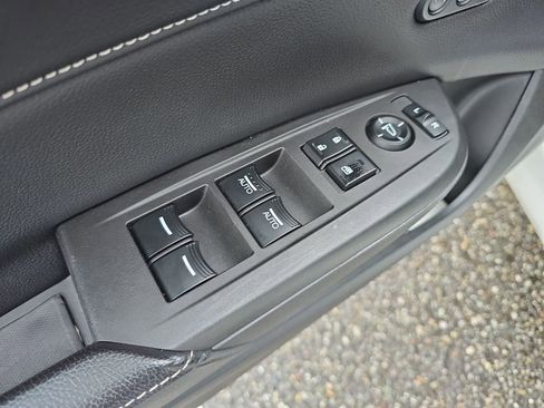 Used 2020 Acura ILX w/ Premium Package image 26