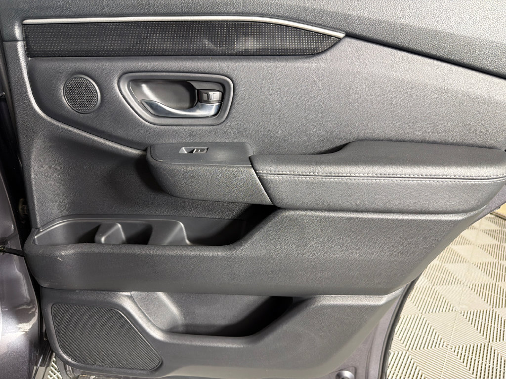 Used 2023 Honda Pilot Elite image 16