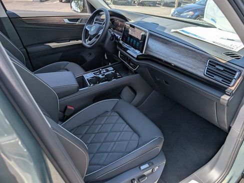 New 2026 Volkswagen Atlas SEL Premium R-Line image 23